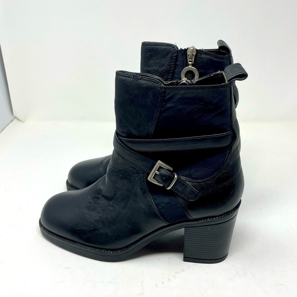 Zodiac Vintage Leather Moto Booties “Easel” Black Size 8M